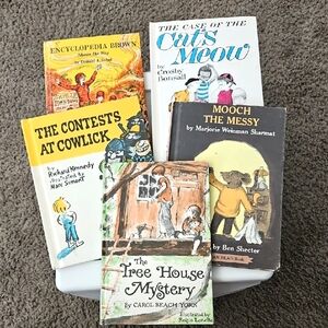 Weekly Reader Books, Lot Of 5